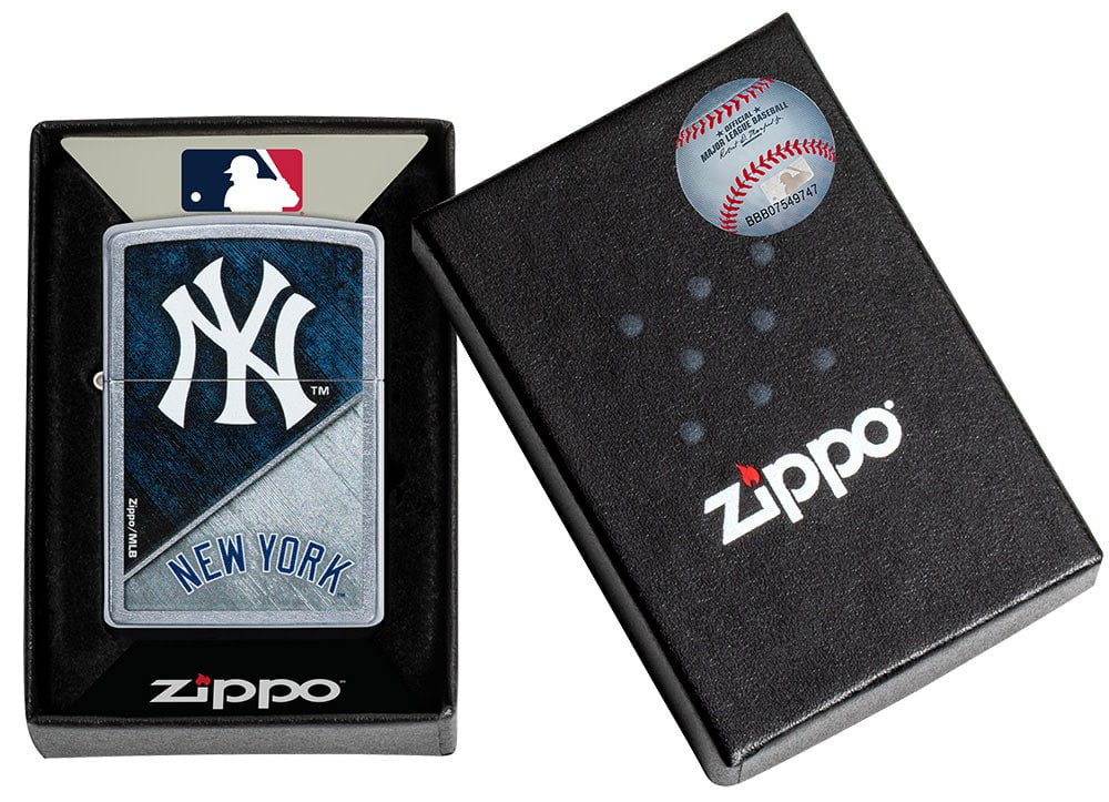 Zippo Lighter - MLB New York Yankees Street Chrome Zippo Zippo   